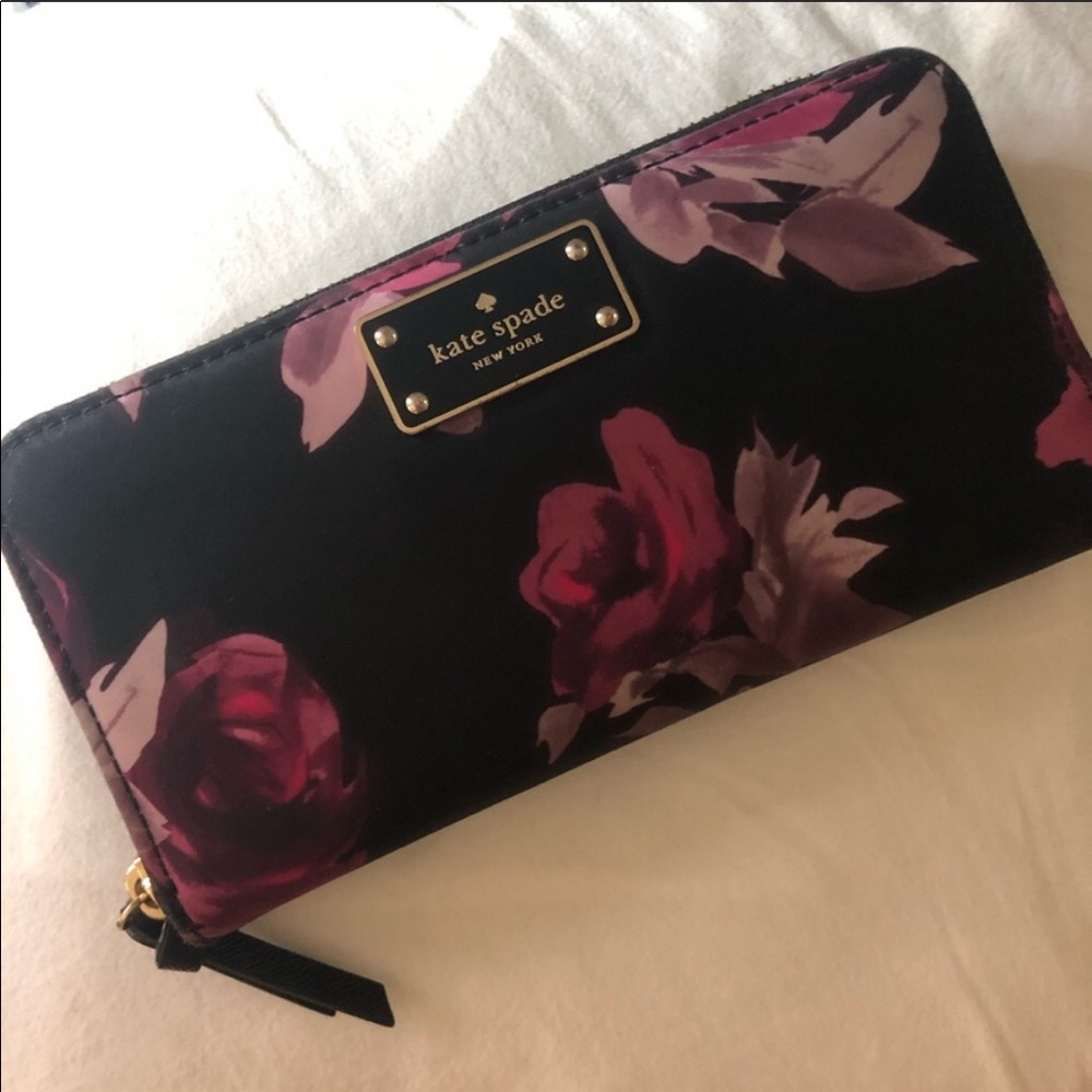 Kate spade wallet